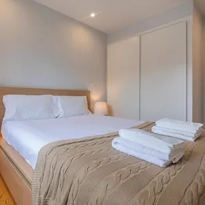Graceful 2bdr Duplex By Lovelystay Apartamento